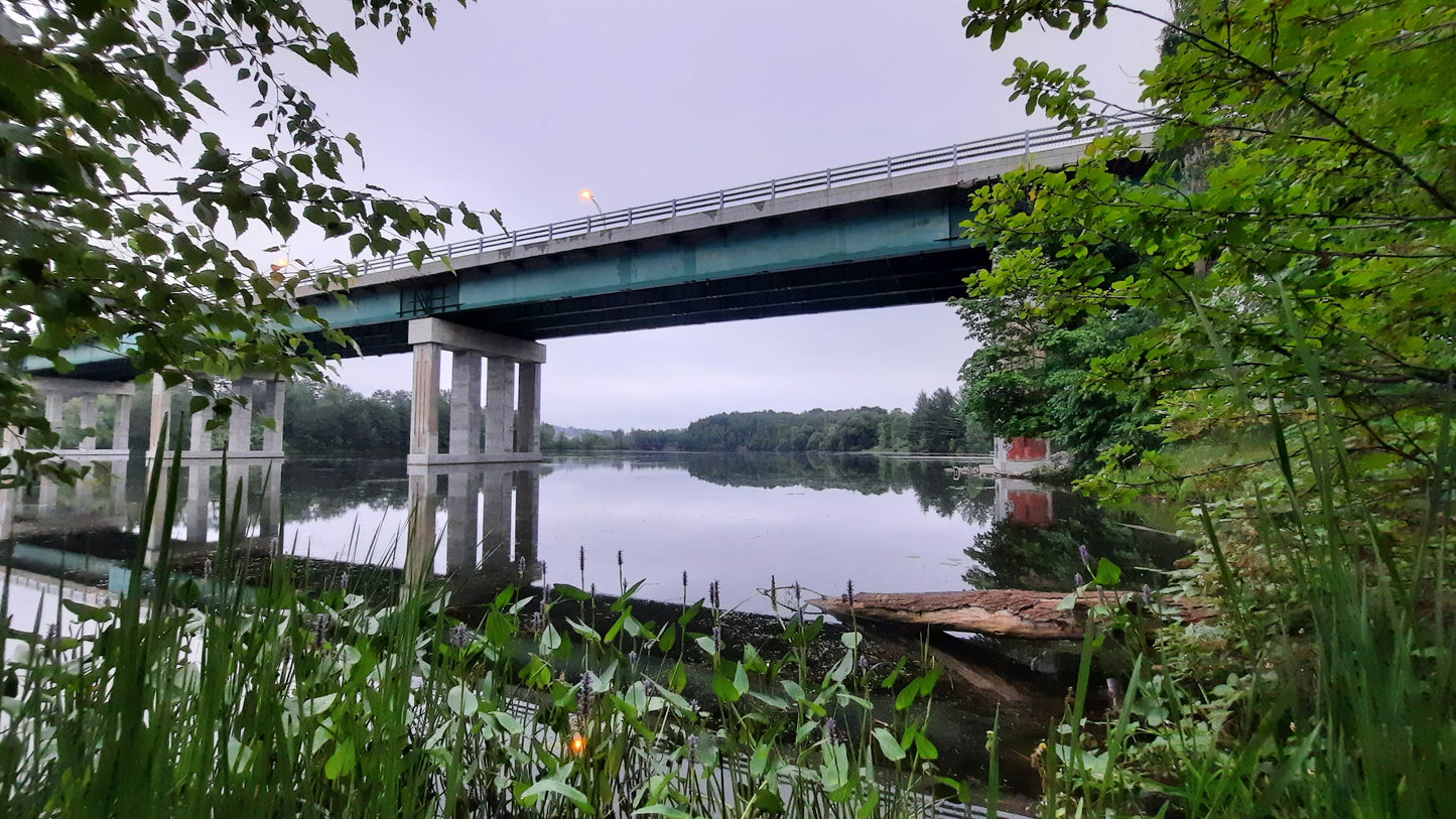 Pont Jacques Cartier De Sherbrooke Et Rivière Magog 21 Juillet 2021 (Vue K1) 5H44 Cliquez Pour